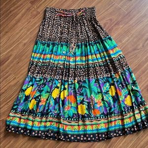 Vintage Tropical Patterned Skirt